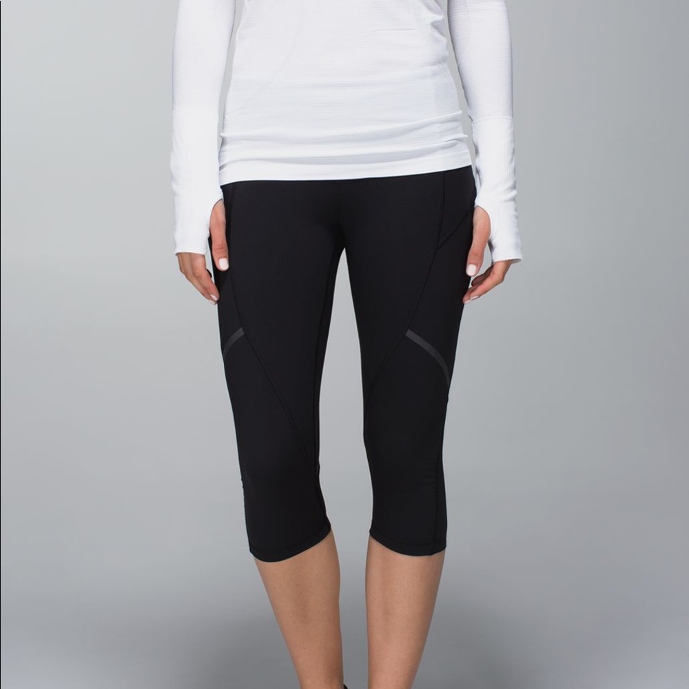 Lululemon Hop To It Crop Full On Luxtreme